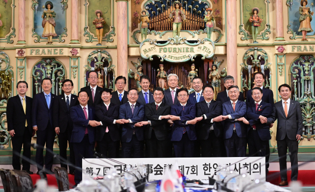 일지사 이미지