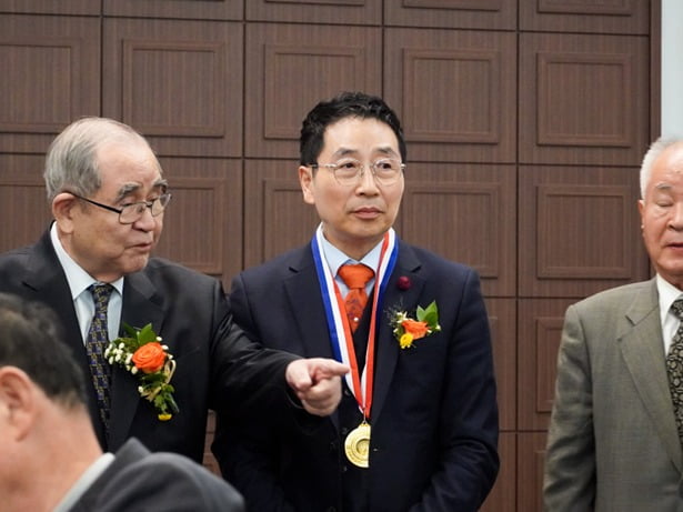 주식회사 글로벌유니트에이 이미지