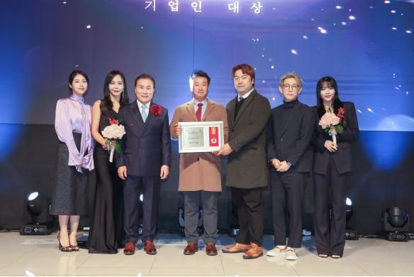 찬이컴퍼니 이미지