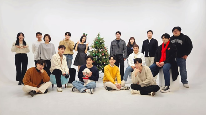 엠오티엔터테인먼트 이미지