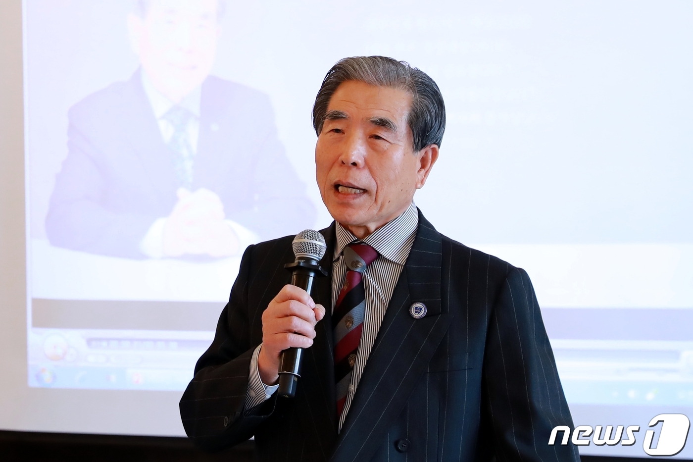 동국성신(주) 이미지