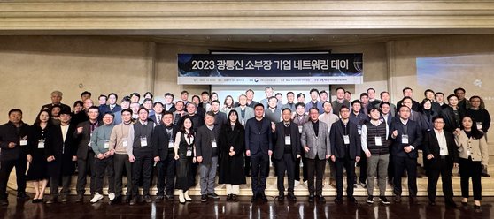아트통신 이미지
