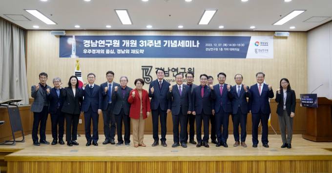 티케이지 이미지