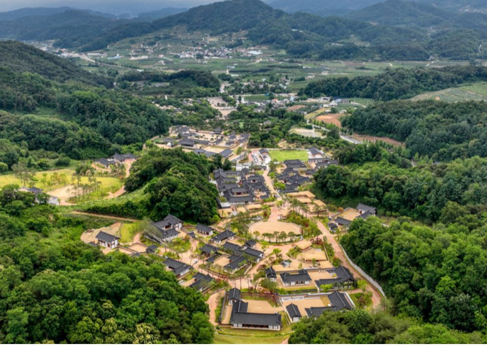 '관광택시'로 숲속 힐링 영주…여행 인프라는 혁신 中