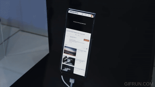 삼성디스플레이가 선보인 슬라이더블폰 시제품 (영상=삼성디스플레이)