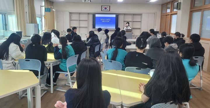합천여자고등학교 이미지