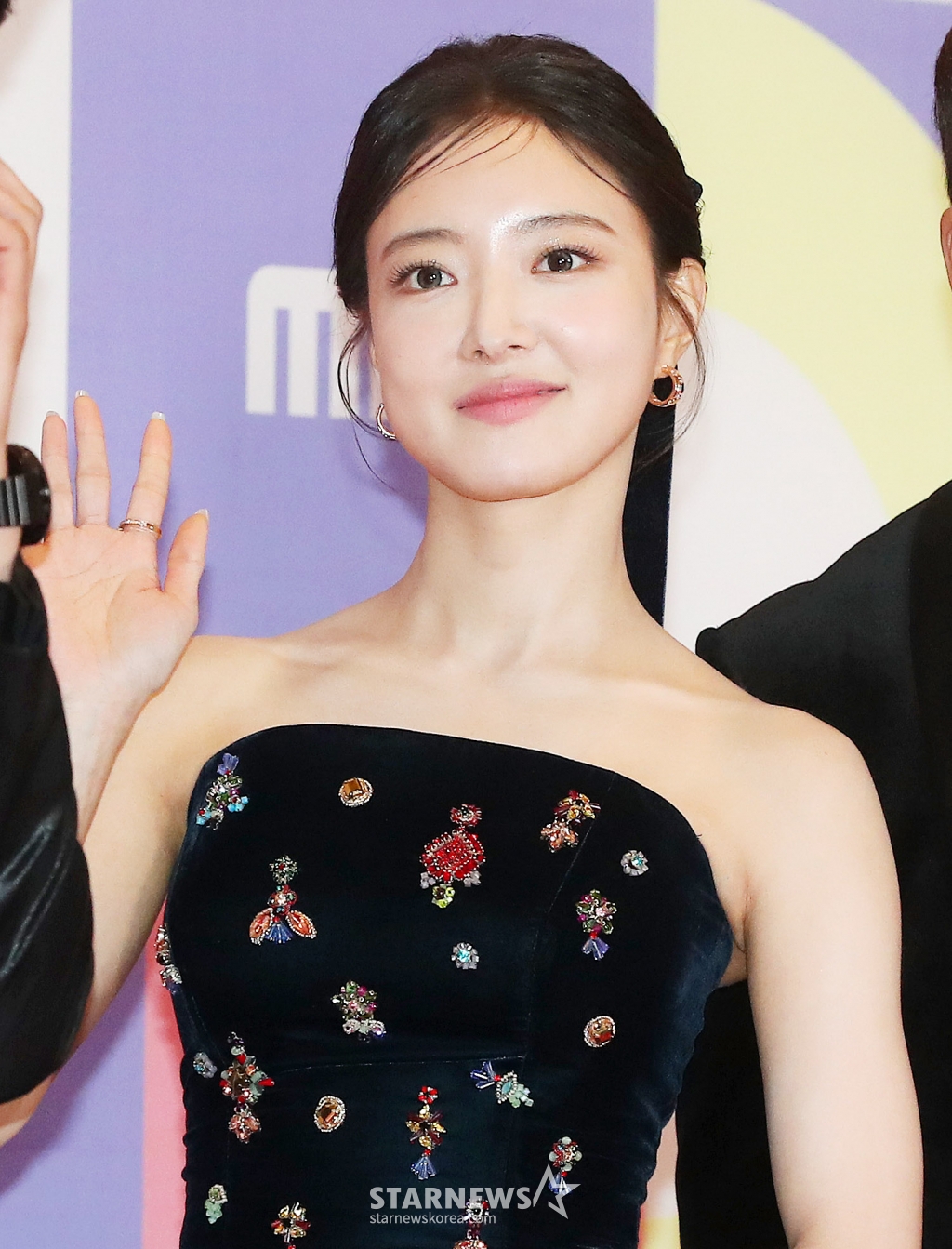 아리따운 이미지