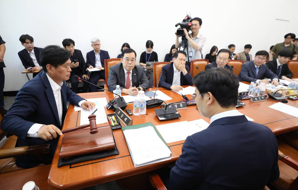 우주정보통신 이미지