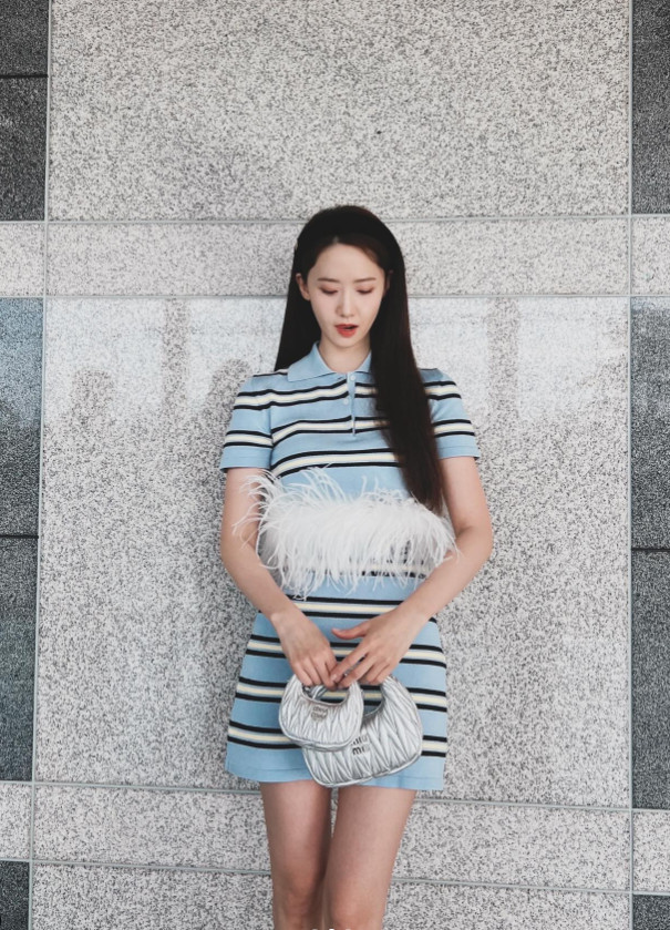 윤아 이미지