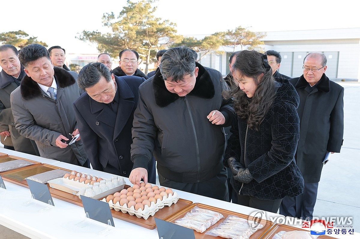 닭공장 이미지