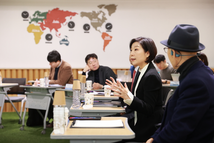 문*현 이미지