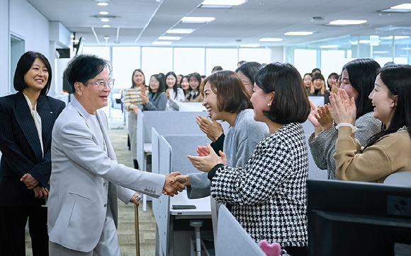 CJ 대한통운 주식회사 이미지