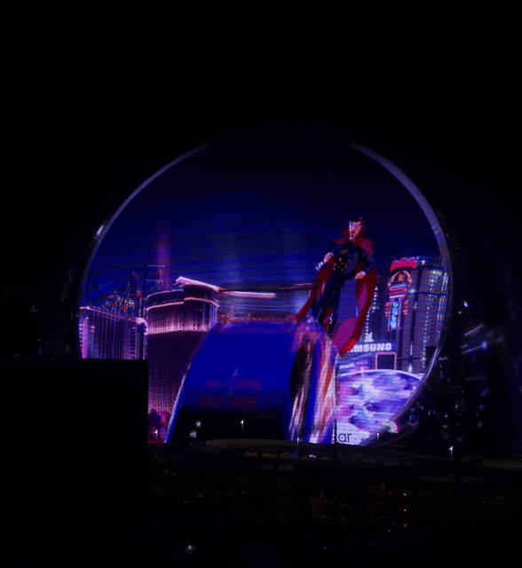 지난 8일 오후(현지시간) 멀리서 바라본 미국 라스베이거스 스트립에 위치한 'MSG 스피어'의 외관 모습. 이번 CES 기간 송출된 삼성전자의 갤럭시AI 티저 영상이 나오고 있다 /사진=김지현 기자