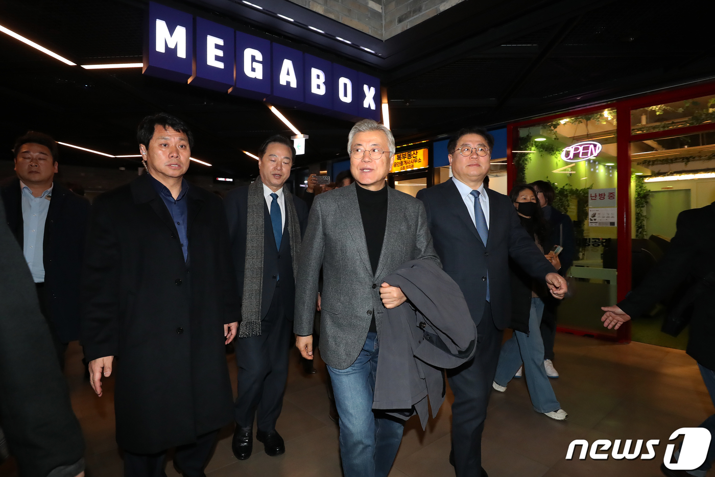 이동상영관 이미지