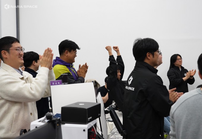 스페이스큐브 이미지