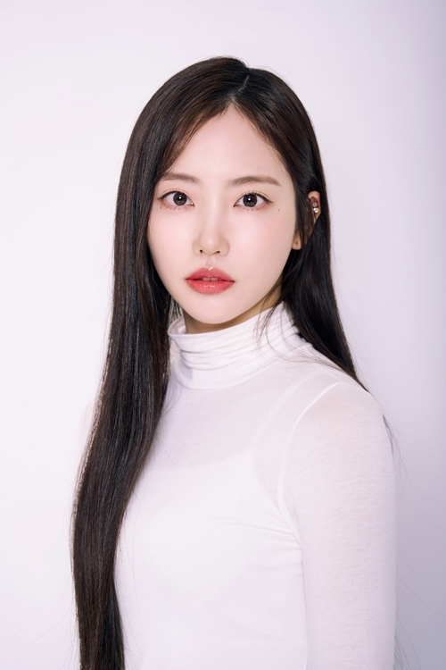 알유엔터테인먼트 이미지