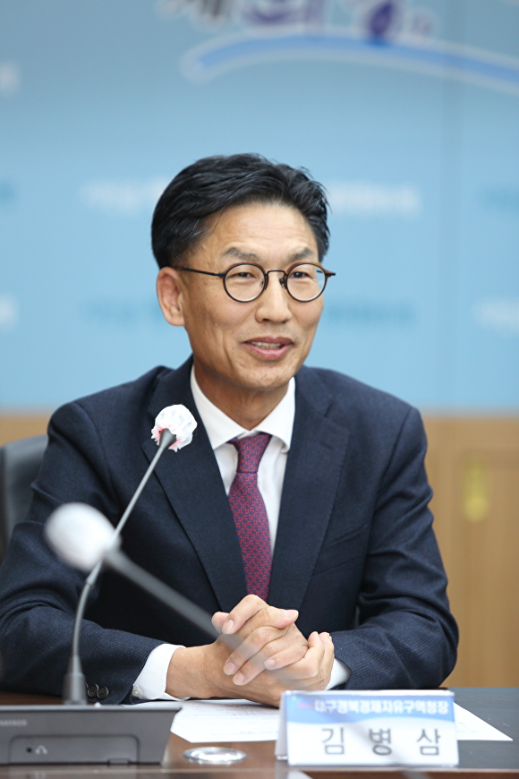 영진밧데리 이미지