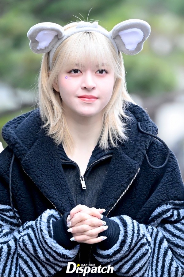 유릴리 이미지