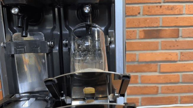 카카오게임즈의 생맥주 기계/사진=유지희 기자