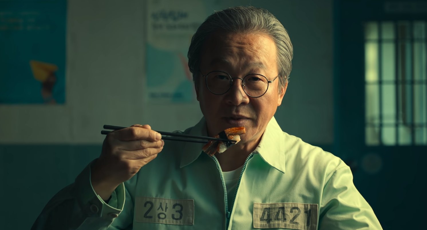 '살인자 o난감' 초밥 먹는 죄수, 이재명 닮은꼴?… '살인자 O난감' 초밥 먹는 죄수, 이재명 닮은꼴?…