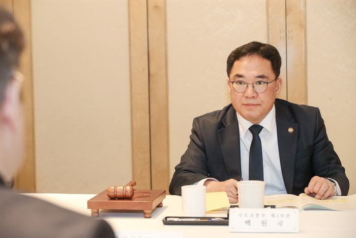 신공항인력 이미지