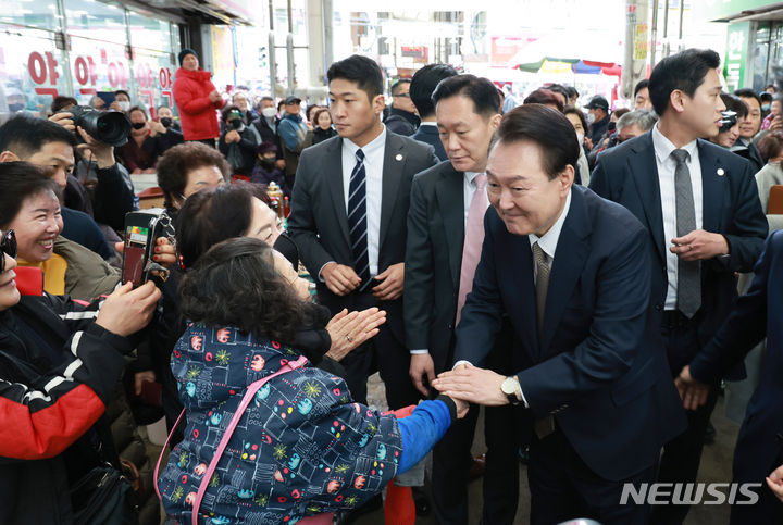 어시장 이미지
