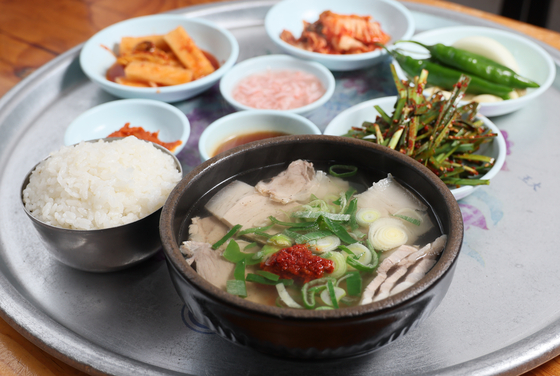 시골집 돼지국밥 이미지