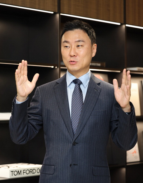 명품인력 이미지