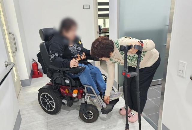 활동사진 이미지