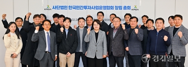 두잉이앤엠 이미지