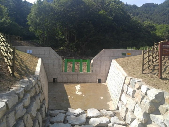 사방댐 이미지