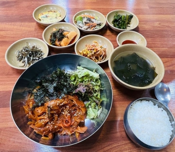 제육볶음정식