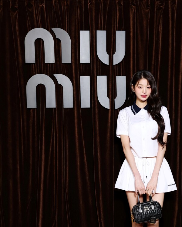 미우미우 이미지