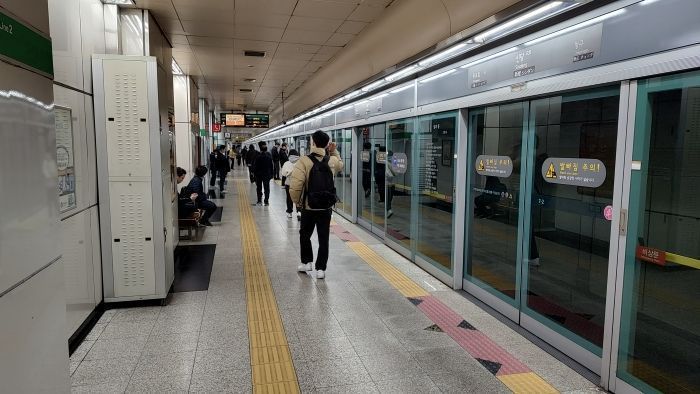 서울교통공사(6호선 신당역) 이미지