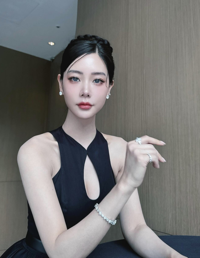 클라라 이미지
