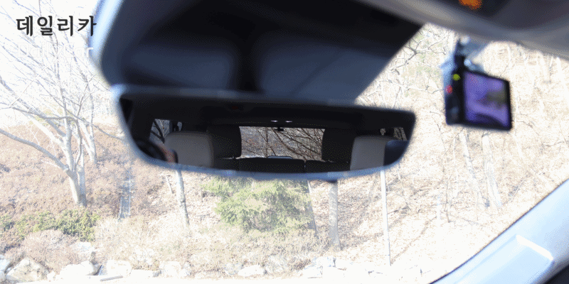 캐딜락, 에스컬레이드 ESV(디지털 룸미러)