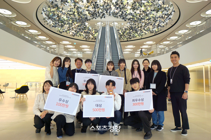 디자인앤커뮤니케이션 이미지