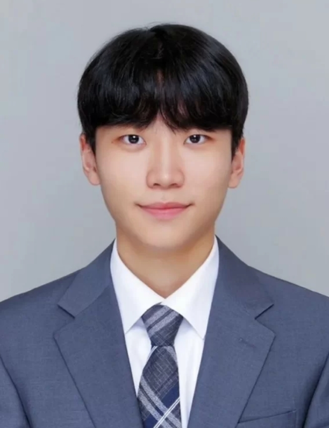 성우 이미지