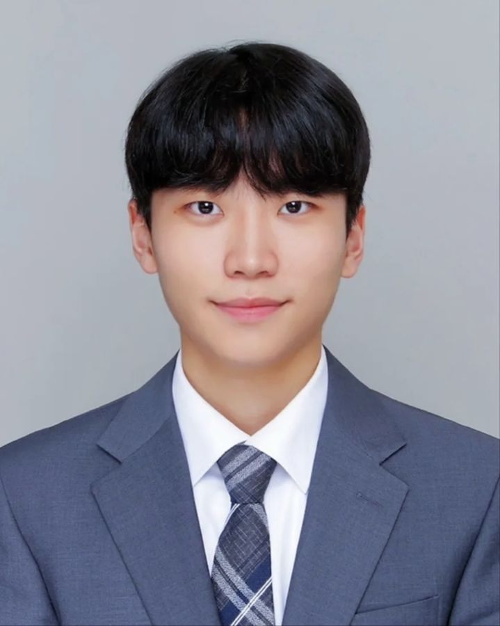 성우 이미지