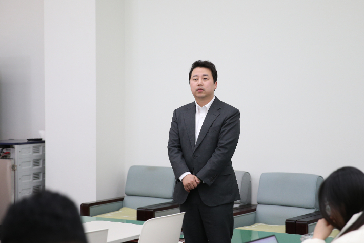 장 대표 사진