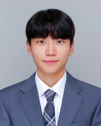성우 이미지