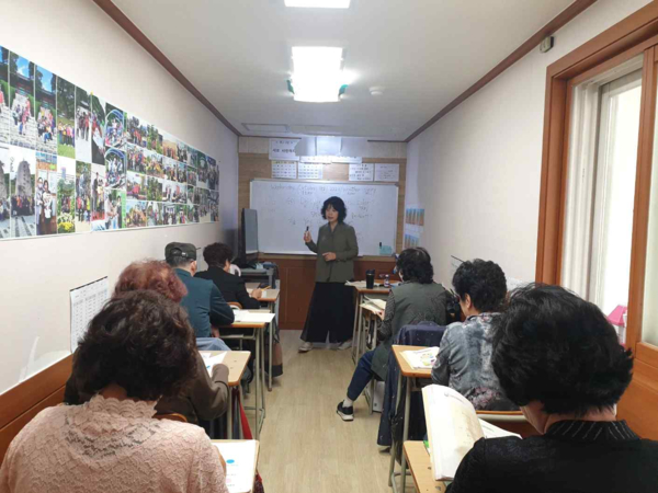 활동사진 이미지