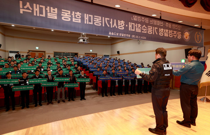 네일한달 이미지