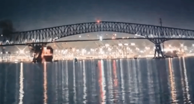 붕괴하는 미국 볼티모어의 프랜시스 스콧 키 다리 [사진=X 캡쳐]