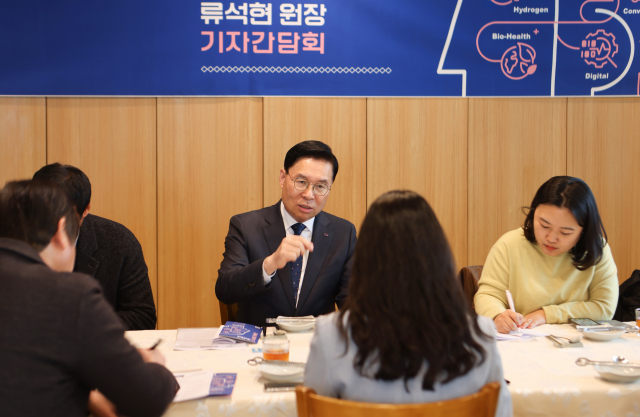 한국종합기계 이미지