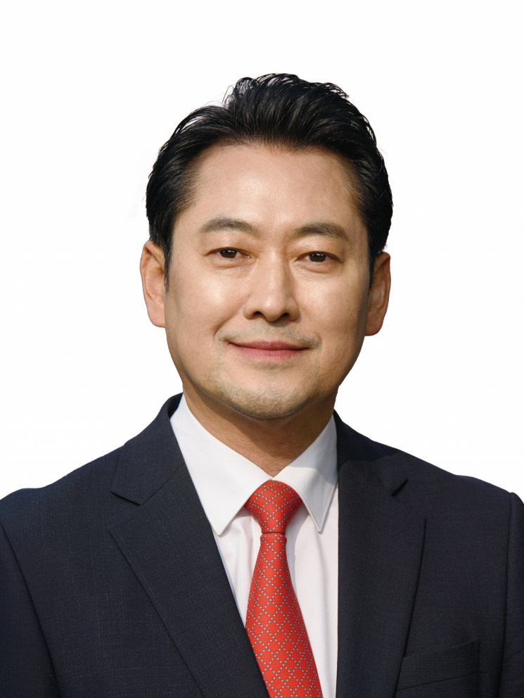 장동혁 이미지