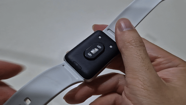 갤럭시 핏3, 갖출 건 다 갖췄네.. 충전 걱정 없고