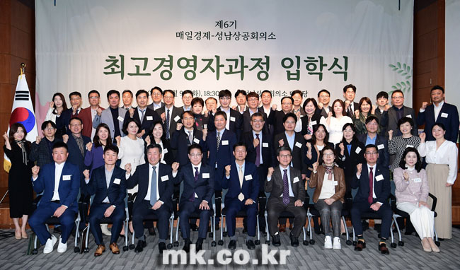 가나다컴퍼니 이미지