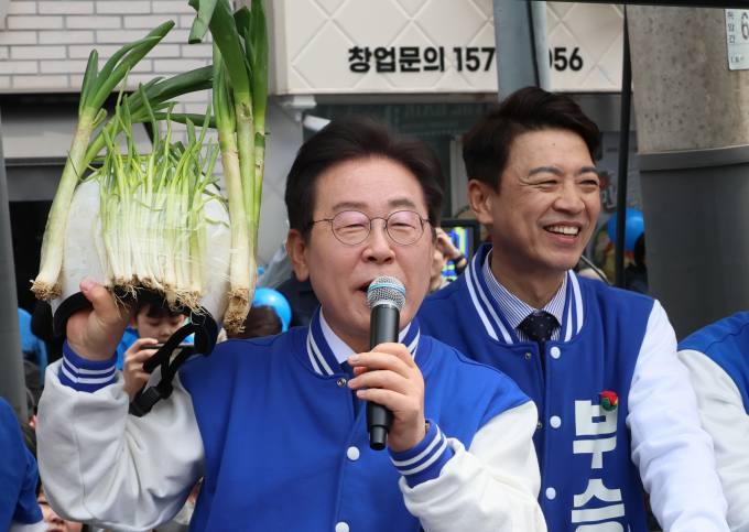 여느 이미지