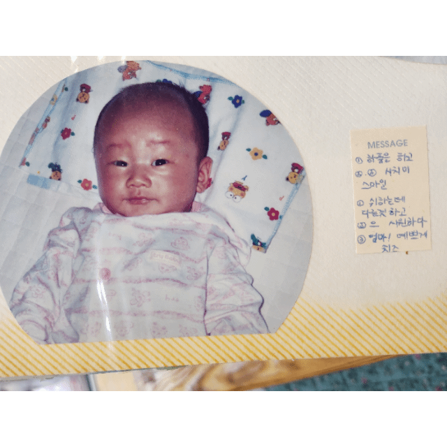 인숙·병길 부부는 승묵이가 어릴 적 사진을 참 많이 찍었다. 혼나며 울음을 터뜨리는 모습도 너무 귀여웠다. 은인숙씨 제공